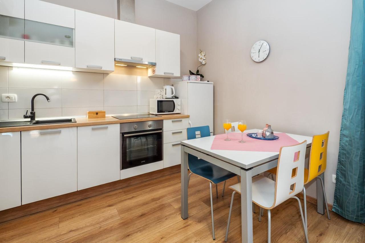 Apartment Queen Teuta In The Heart Of Split Historical Heritage ภายนอก รูปภาพ