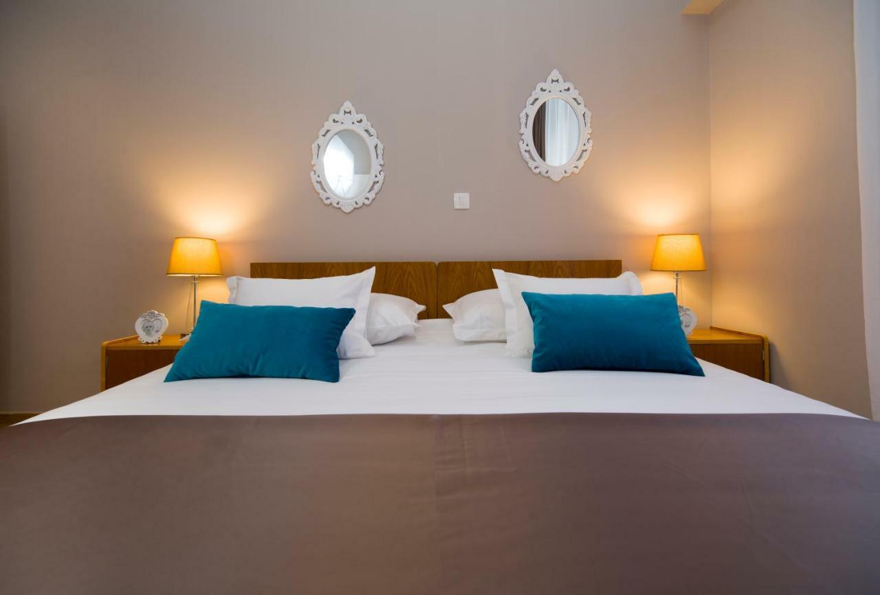 Apartment Queen Teuta In The Heart Of Split Historical Heritage ภายนอก รูปภาพ